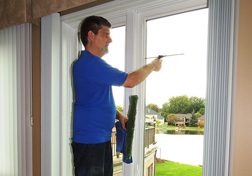 Window Cleaning in Detroit Area